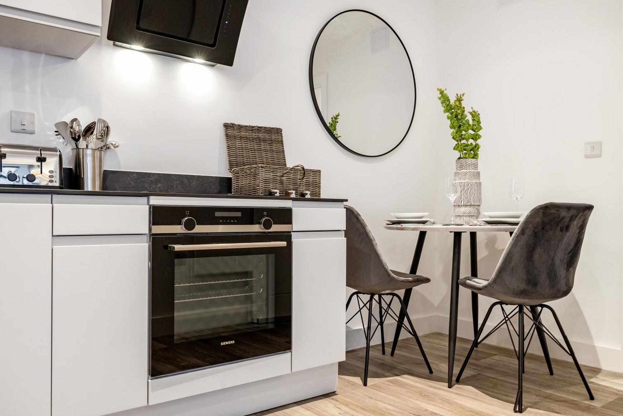 Tailored Stays - Central Cambridge, Lacon House Bagian luar foto